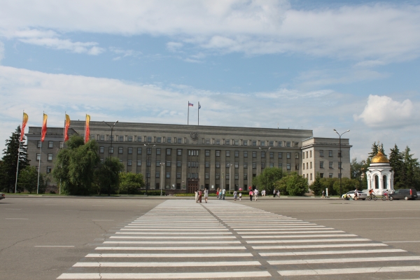 Серый дом - здание правительства Иркутской области