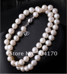 Ожерелье из блестящего речного жемчуга
Resource id #34