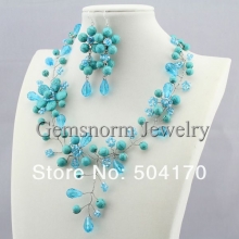 Набор из бирюзы и хрусталя (ожерелье, серьги)
Resource id #31