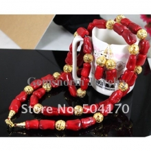 Набор из коралла (ожерелье, серьги, браслет)
Resource id #31