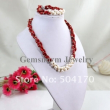 Набор из коралла и жемчуга (ожерелье, браслет)
Resource id #30