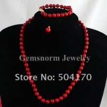 Набор из коралла (ожерелье, серьги, браслет)
Resource id #33