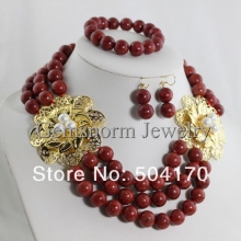 Набор из коралла (ожерелье, серьги, браслет)
Resource id #32