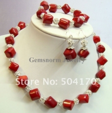 Набор из коралла (ожерелье, серьги, браслет)
Resource id #30