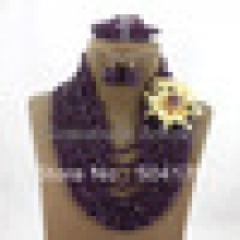 Набор из полудрагоценных камней (браслет, ожерелье, серьги)
Resource id #30