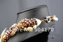 Ожерелье из хрусталя, перламутра и жемчуга
Resource id #32