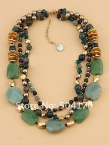 Ожерелье из полудрагоценных камней
Resource id #30