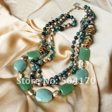 Ожерелье из полудрагоценных камней
Resource id #33