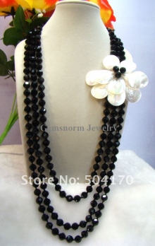 Ожерелье из полудрагоценных камней
Resource id #30