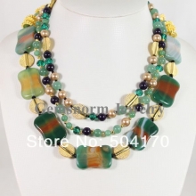 Ожерелье из полудрагоценных камней
Resource id #30