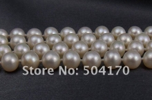 Ожерелье из речного жемчуга
Resource id #31