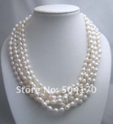 Ожерелье из речного жемчуга
Resource id #30