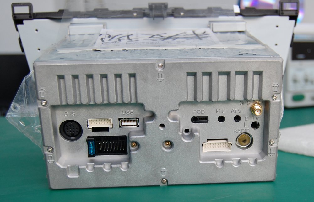 Как перезагрузить магнитолу мазда 6 gj
